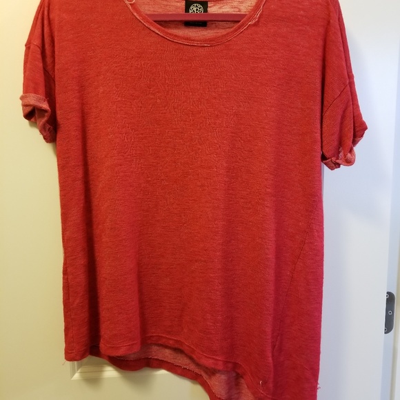 Bobeau small red asymetrical tshirt - Picture 2 of 5